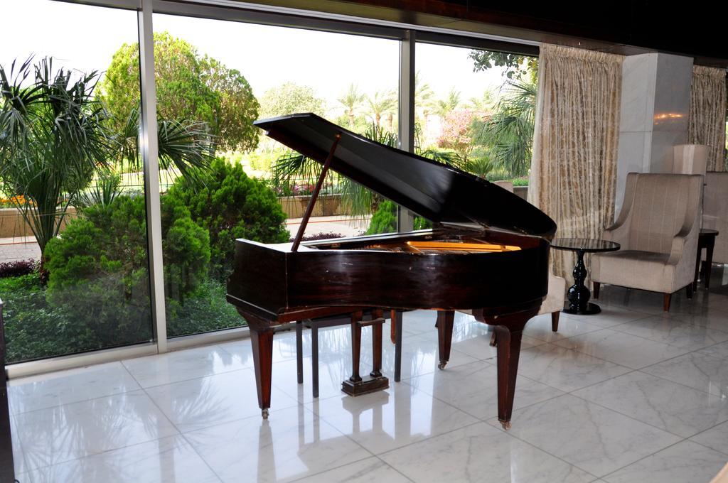 Royal Tulip Alrasheed Hotel Βαγδάτη Εξωτερικό φωτογραφία